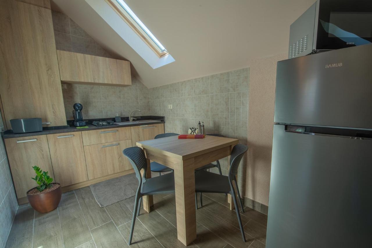 Braun Residence Săcele Exterior photo